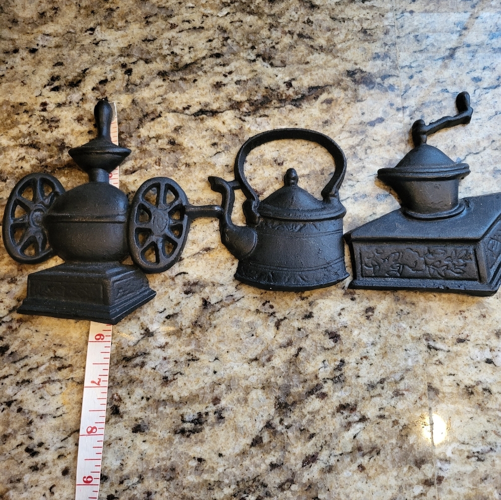 Vintage Cast Iron Kitchen Tool Set - Black